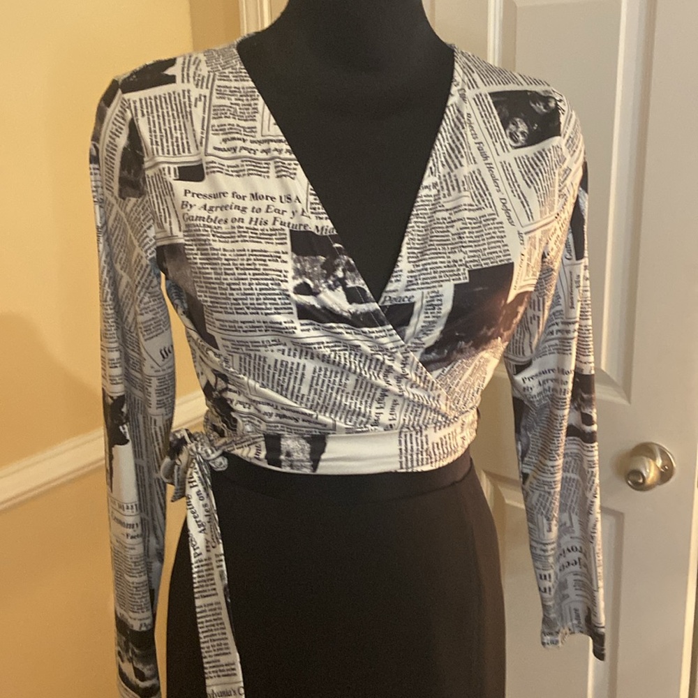 Newspaper print wrap top